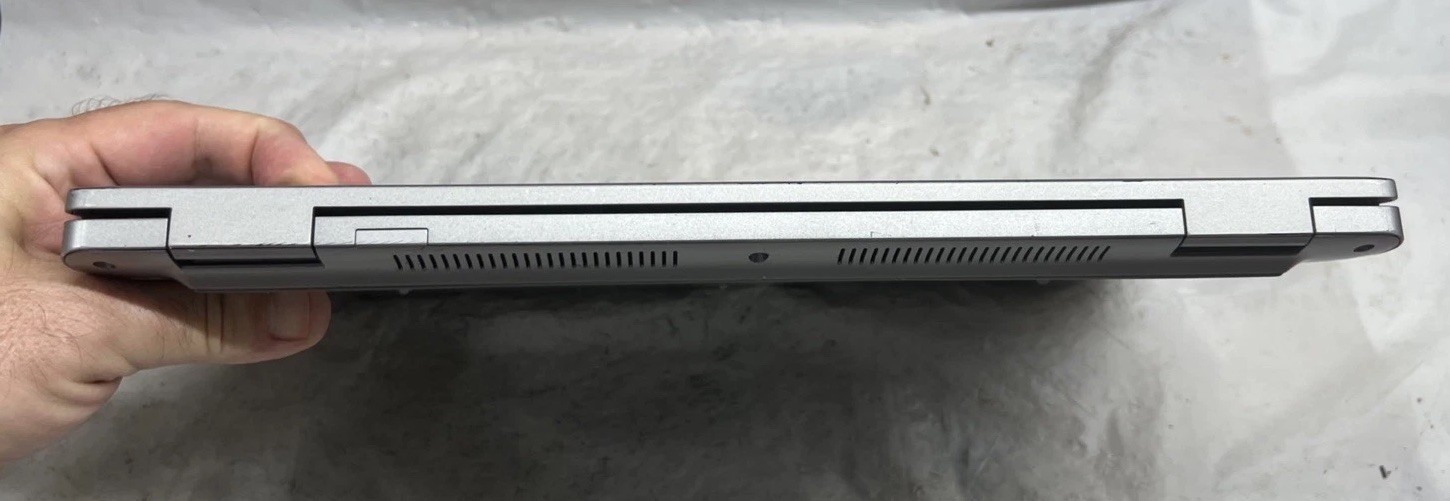 New OEM Battery Dell Latitude 5520 i5-1135G7 2.40 GHz 16GB 256GB NVMe FHD W11P