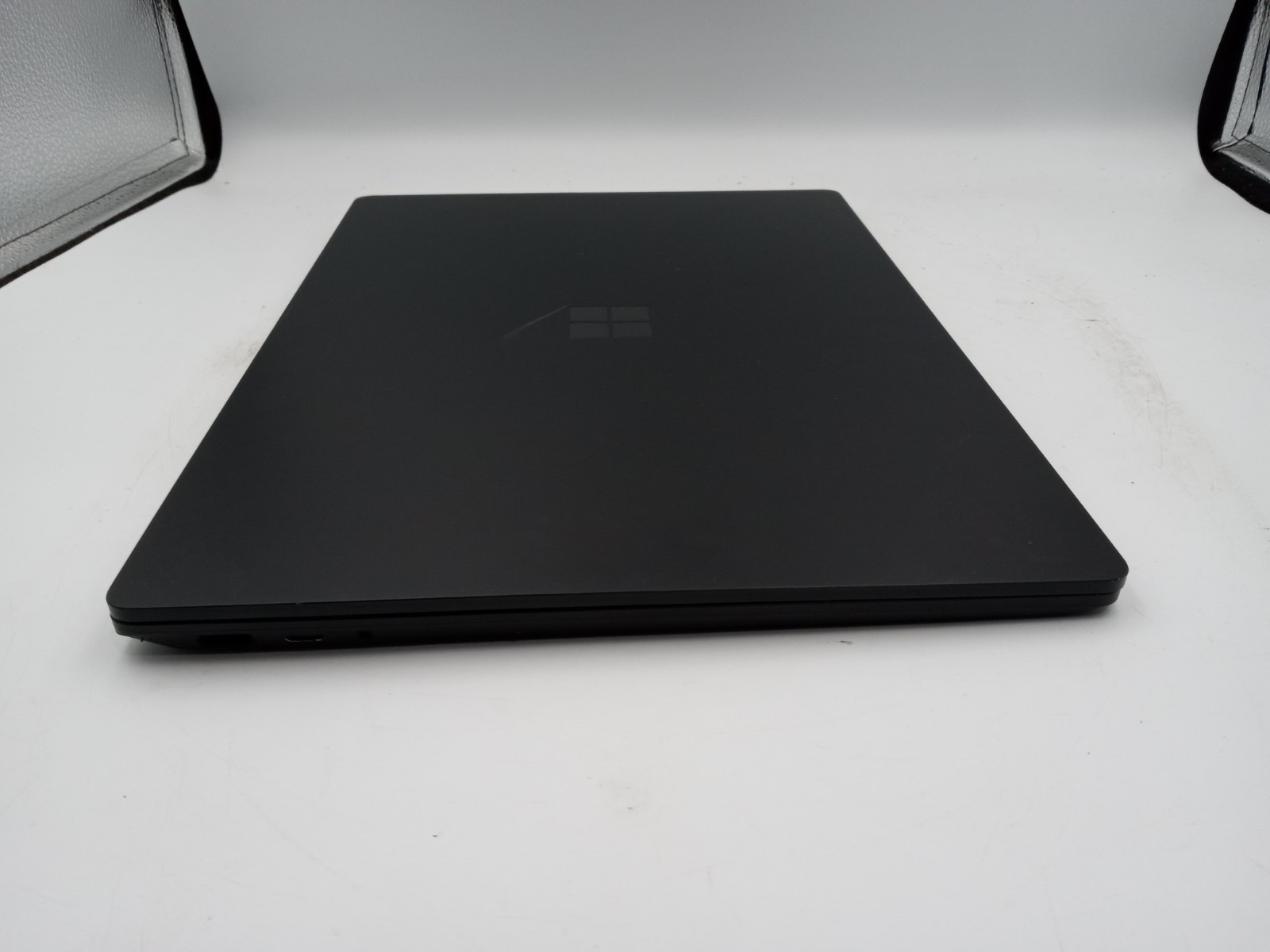 Microsoft Surface Laptop 4 1979 15″ Intel i7-1185G7 16GB 256GB Win11 *READ* -RR