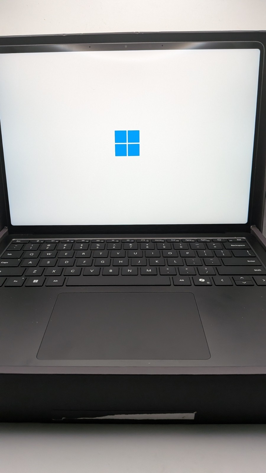 Microsoft Surface Laptop Copilot+ PC 13.8in Snapdragon X Plus 16GB 512GB SSD