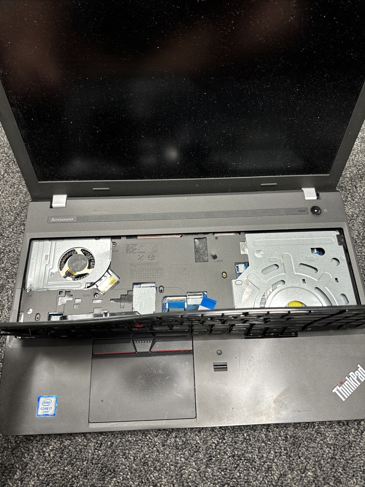Lenovo ThinkPad E560 Laptop 15,6In Intel Core i7-6500U For Parts Not Working