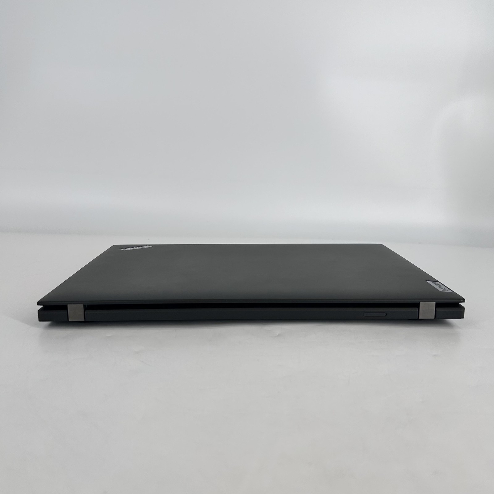 Lenovo ThinkPad T14 Gen 3 Black FHD+ 2.1 GHz i7-1260P 16GB 512GB SSD Good