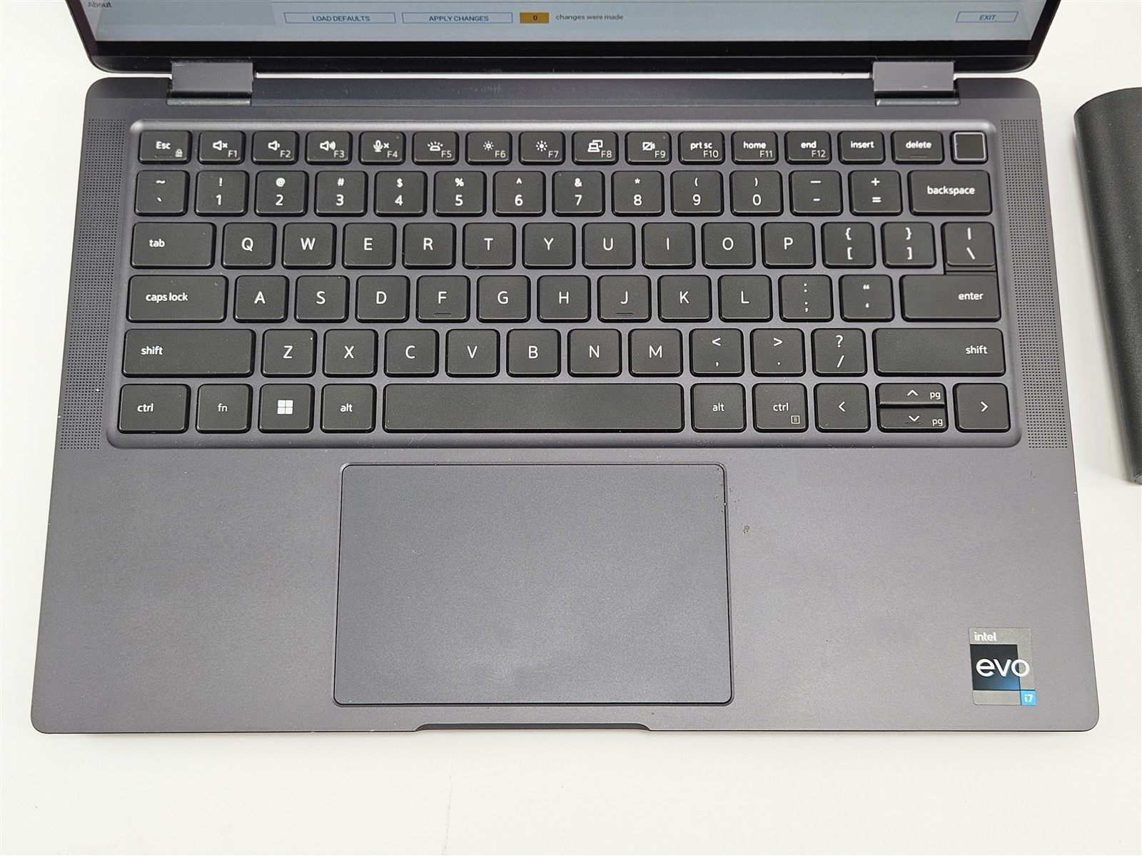 Dell Latitude 9430 i7-1265U 16GB RAM 256GB SSD 14″ Touch Convertible Iris Xe