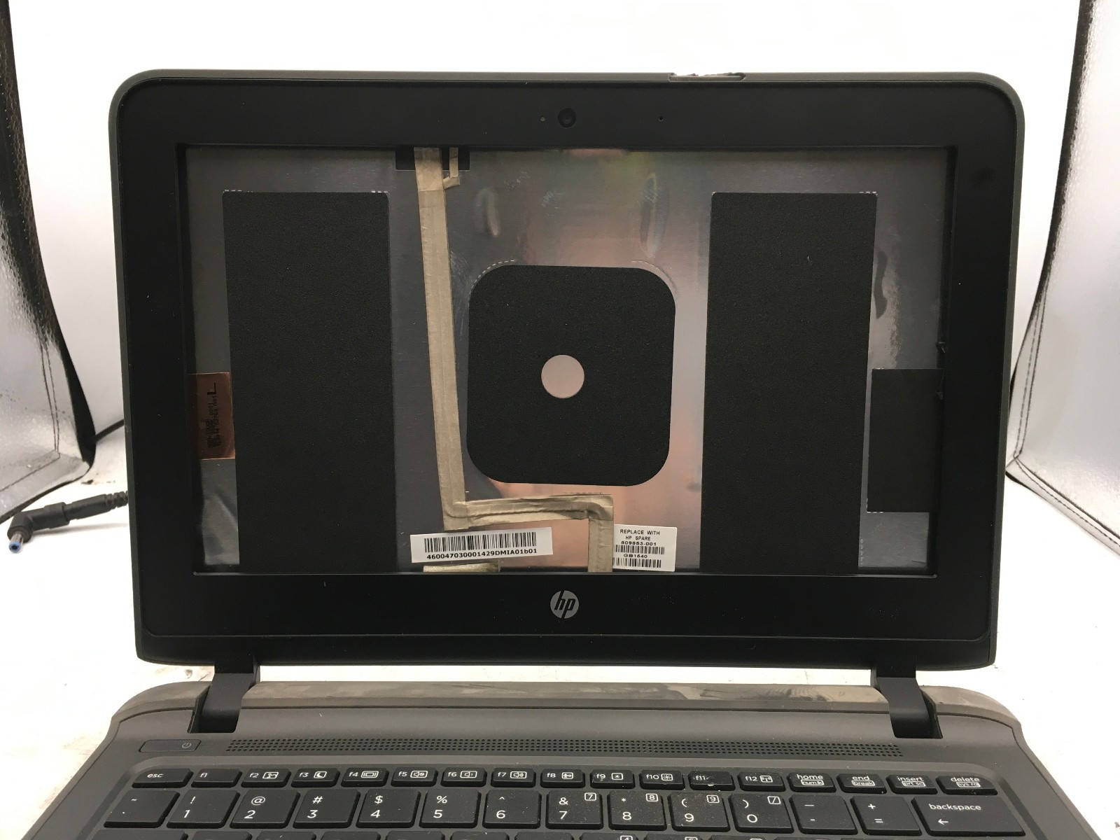 HP PROBOOK 11 G1 – FOR PARTS/NO LCD – INTEL PENTIUM 4405U – NO RAM – READ – BB