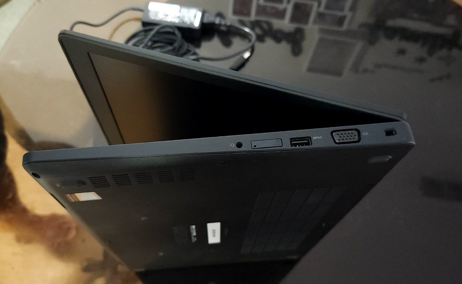 Dell Latitude E5590- Screen14″ 512GB SSD, Intel Core i7 8th Gen + Office AutoCad
