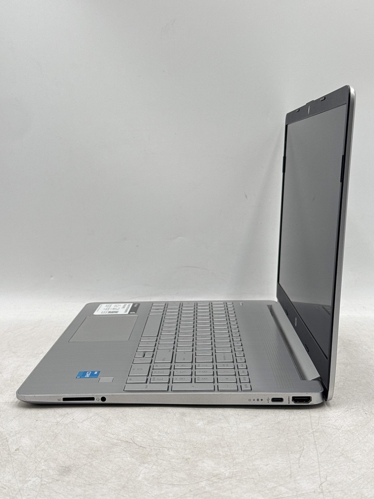 HP 15-dy5023st 15.6″ FHD i3-1215U 1.2GHz 8GB RAM 256GB SSD