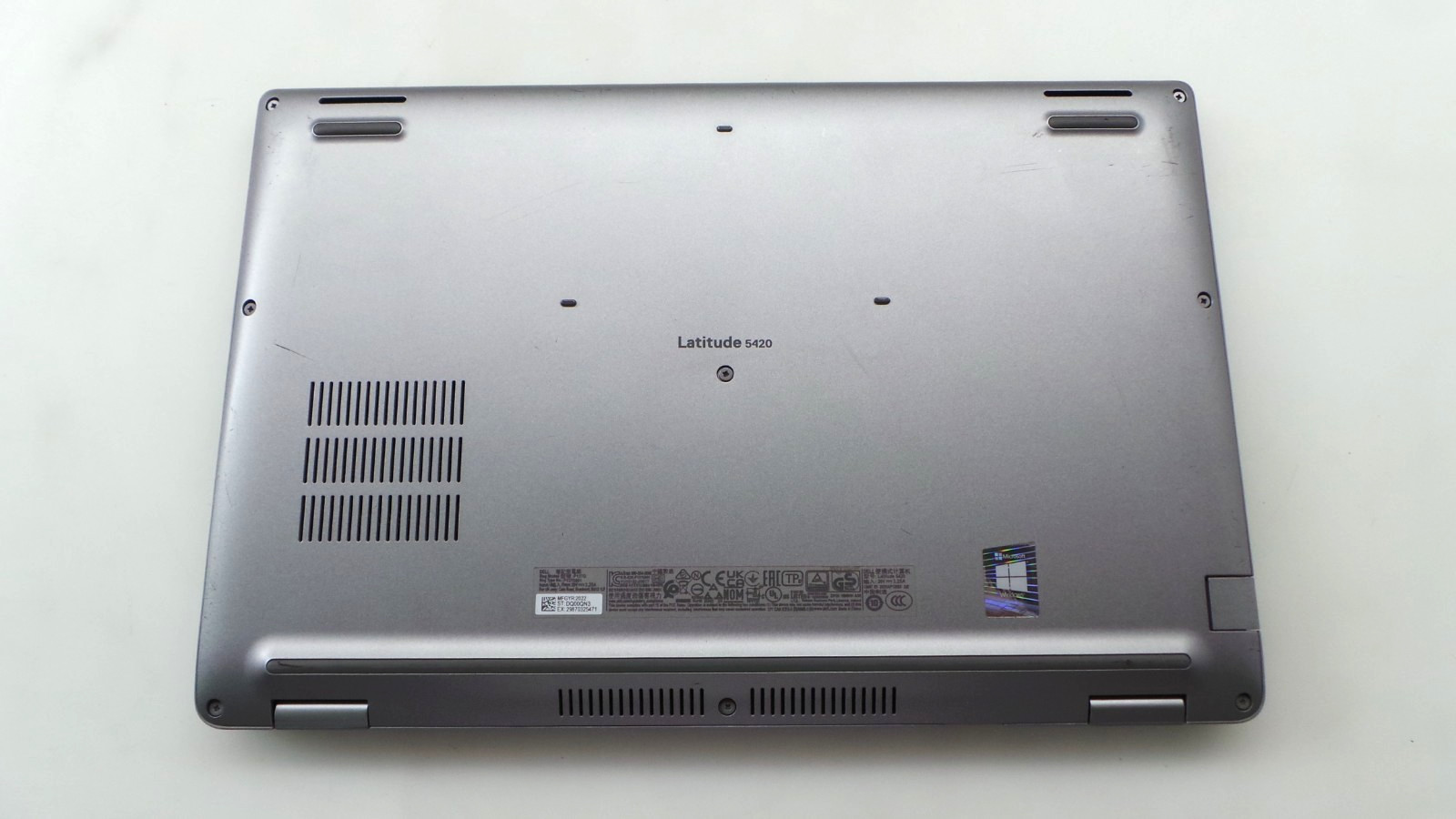 Dell Latitude 5420 | 14″ | i5-1135G7 2.40GHz | 16GB RAM 512GB NVMe | WIN 11 PRO