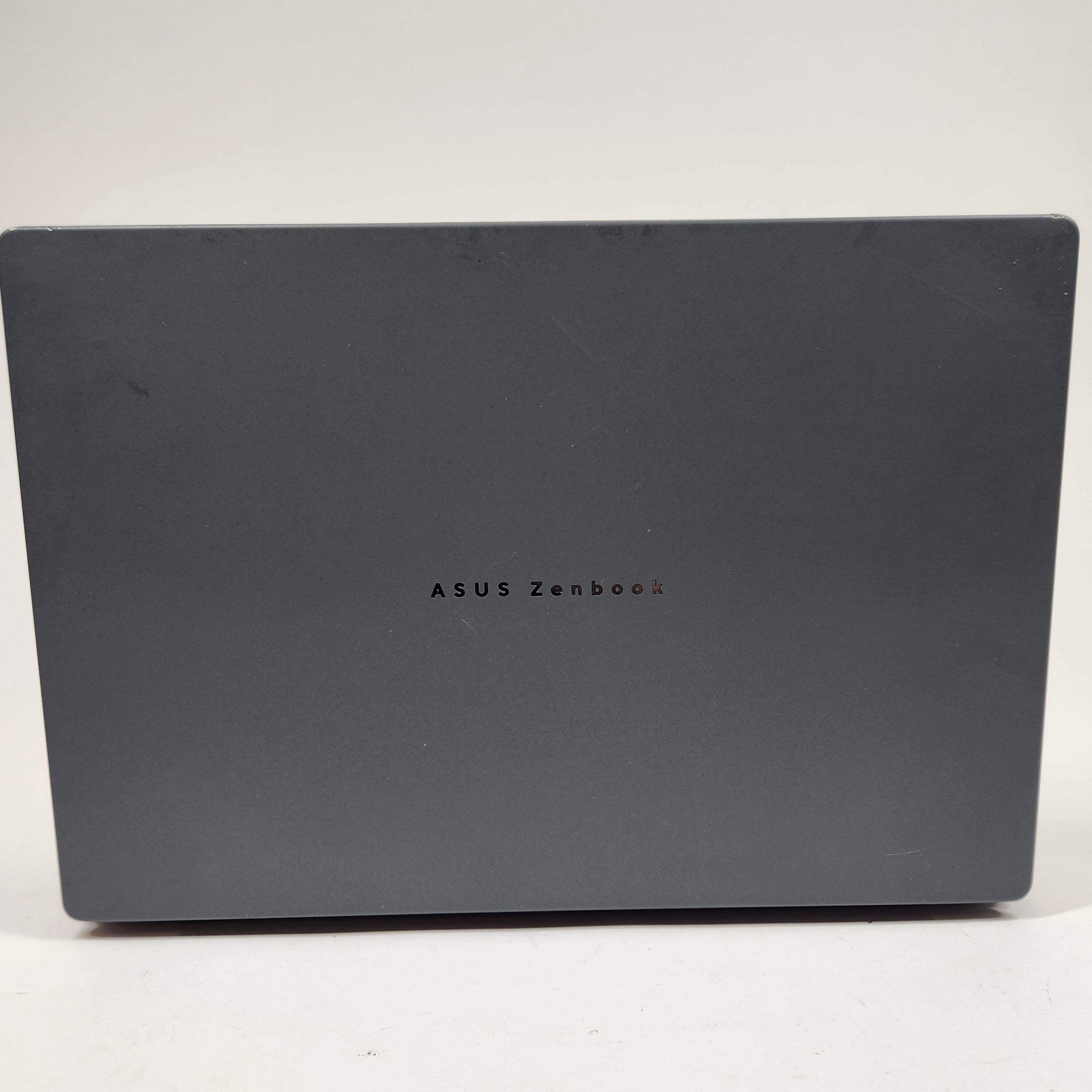 Asus Zenbook 14 UX3407Q 14″ Snapdragon(R) X-X126100 2.9GHz 32GB RAM 1TB SSD