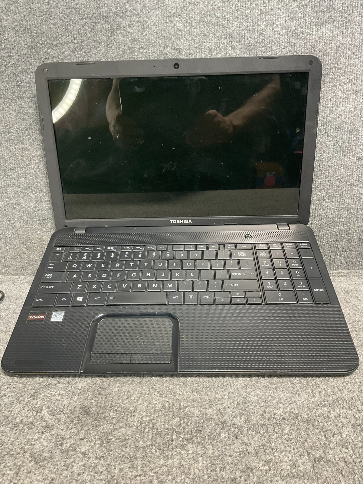 Toshiba Laptop PSCBUU-002008 Vision AMD HDMI USB Used