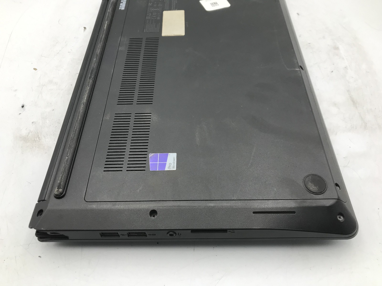 LENOVO THINKPAD E470 – BOOTS TO BIOS – INTEL I5 7TH GEN – NO RAM – READ DESC -BB