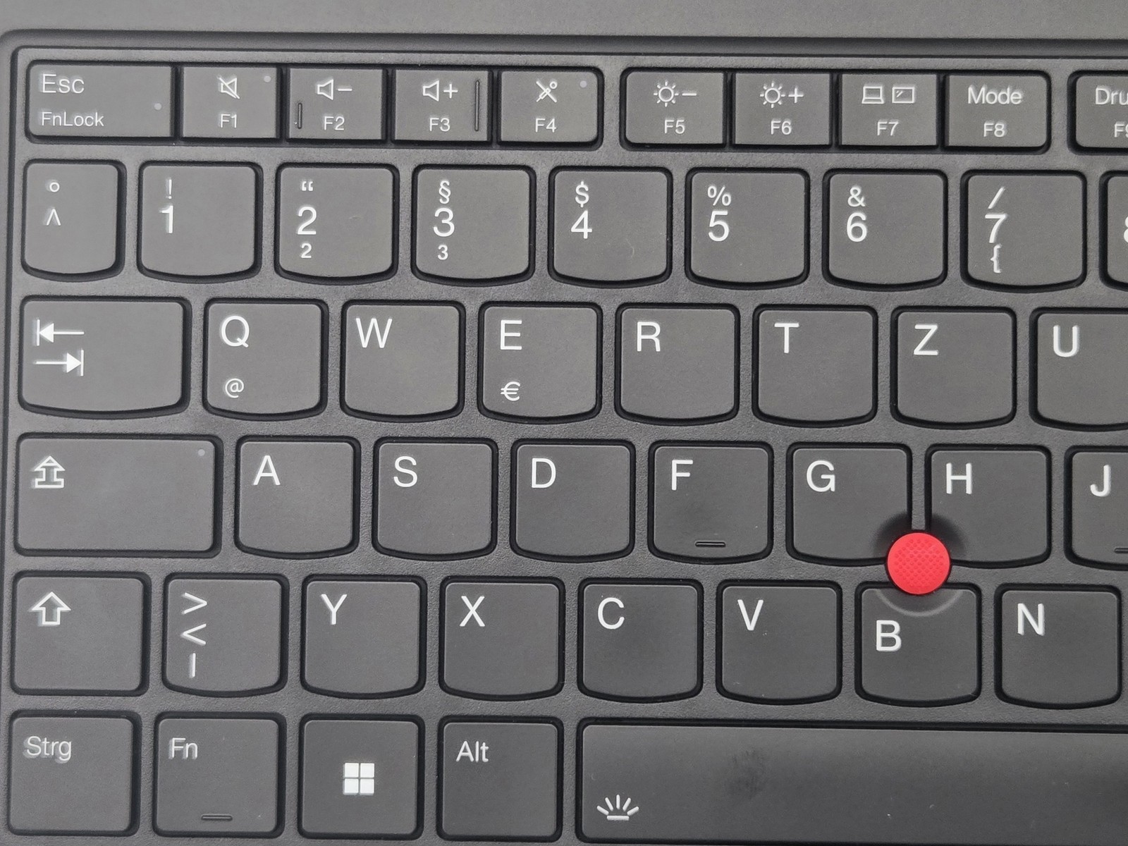 Lenovo ThinkPad L16 Gen 2 AMD Ryzen 5 PRO 215 w/ Radeon 740M Graphics