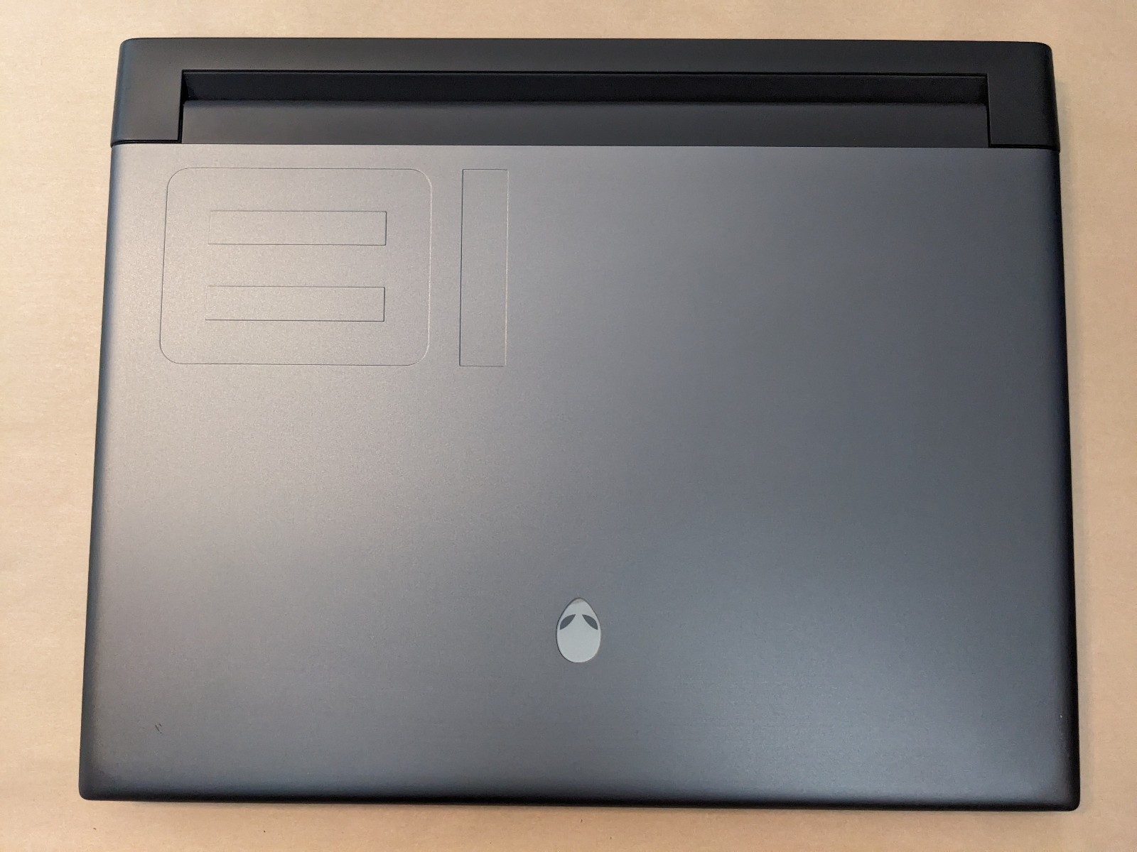 Dell Alienware M18 R1 QHD+ 165Hz i9-13980HX 32GB 4TB SSD NVIDIA RTX 4090 16GB