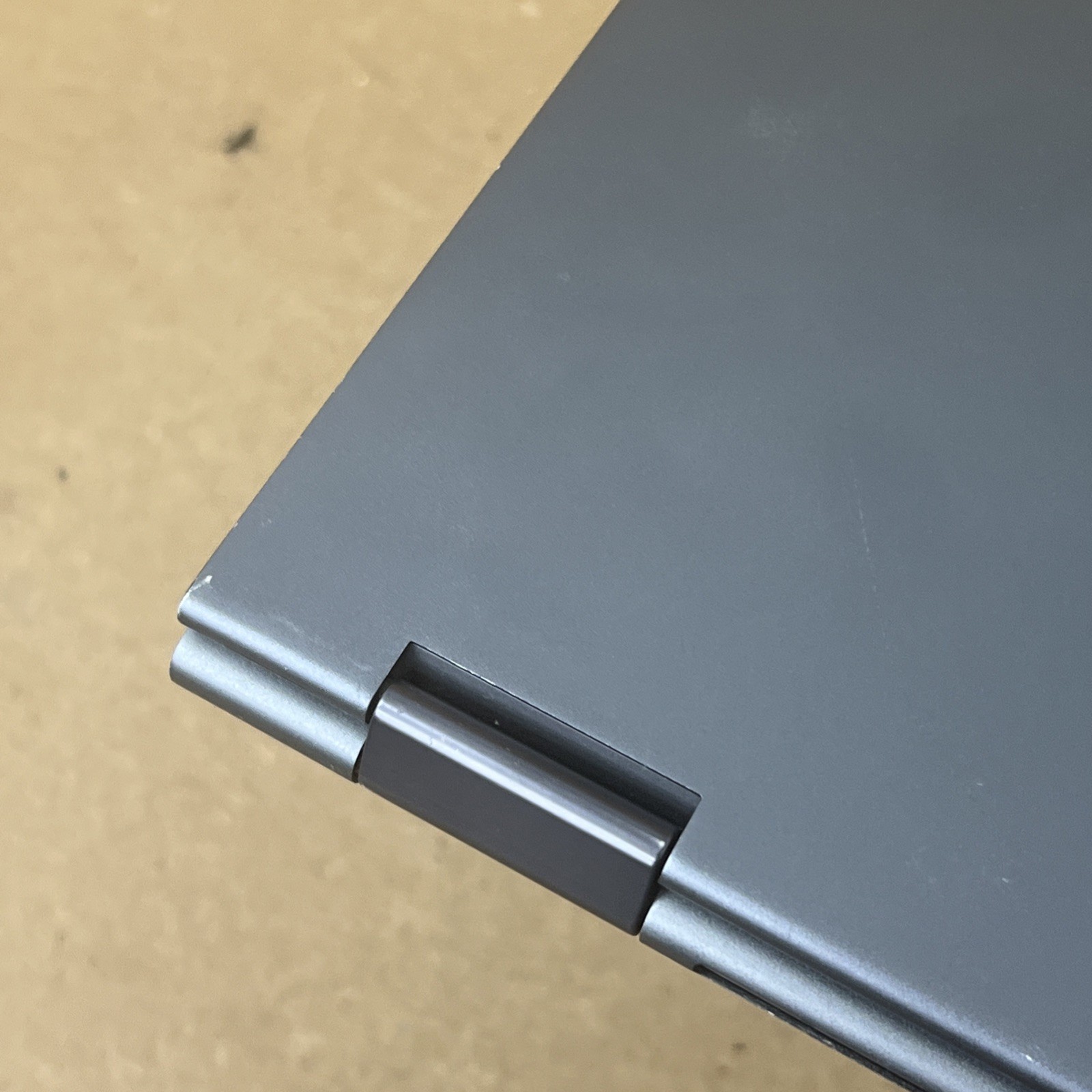 Lenovo Yoga 7 14ITL5 2-in-1 i5-1135G7 2.4GHz 16GB RAM 256GB SSD- Fair