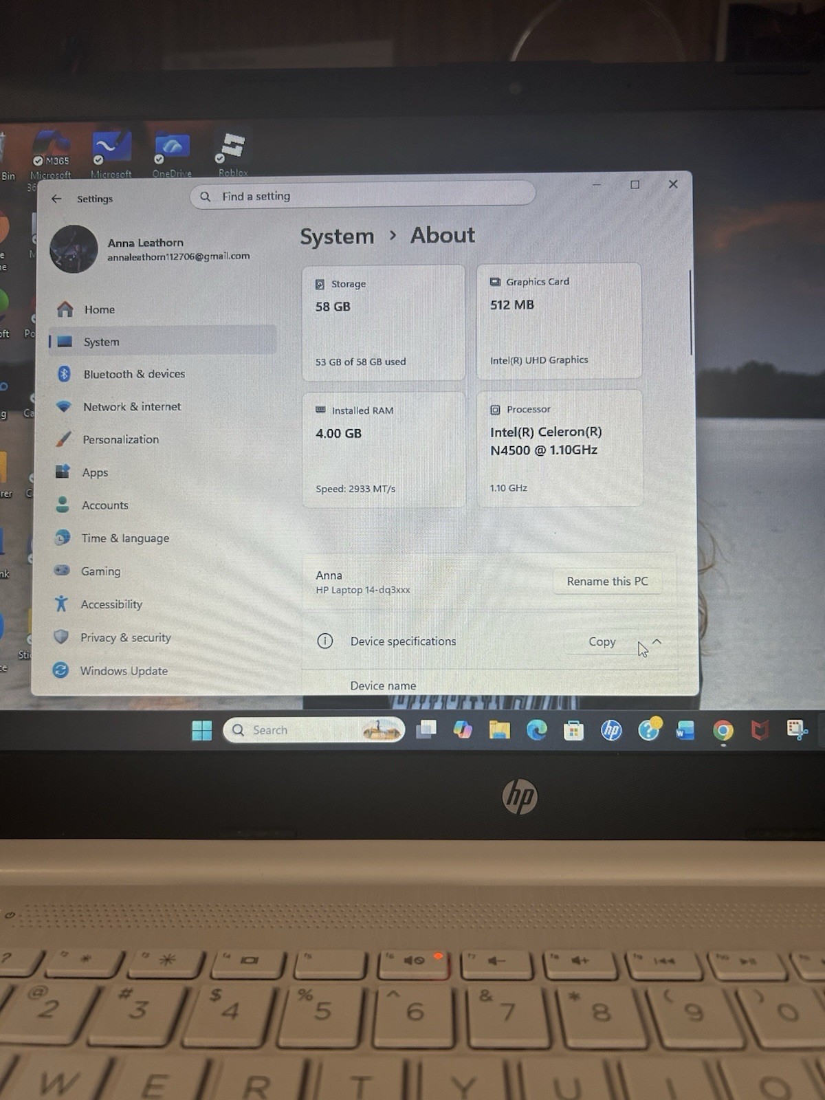 HP 14-dq3xxx Laptop Intel Celeron N4500 4GB RAM 14″ SSD Windows 11 White