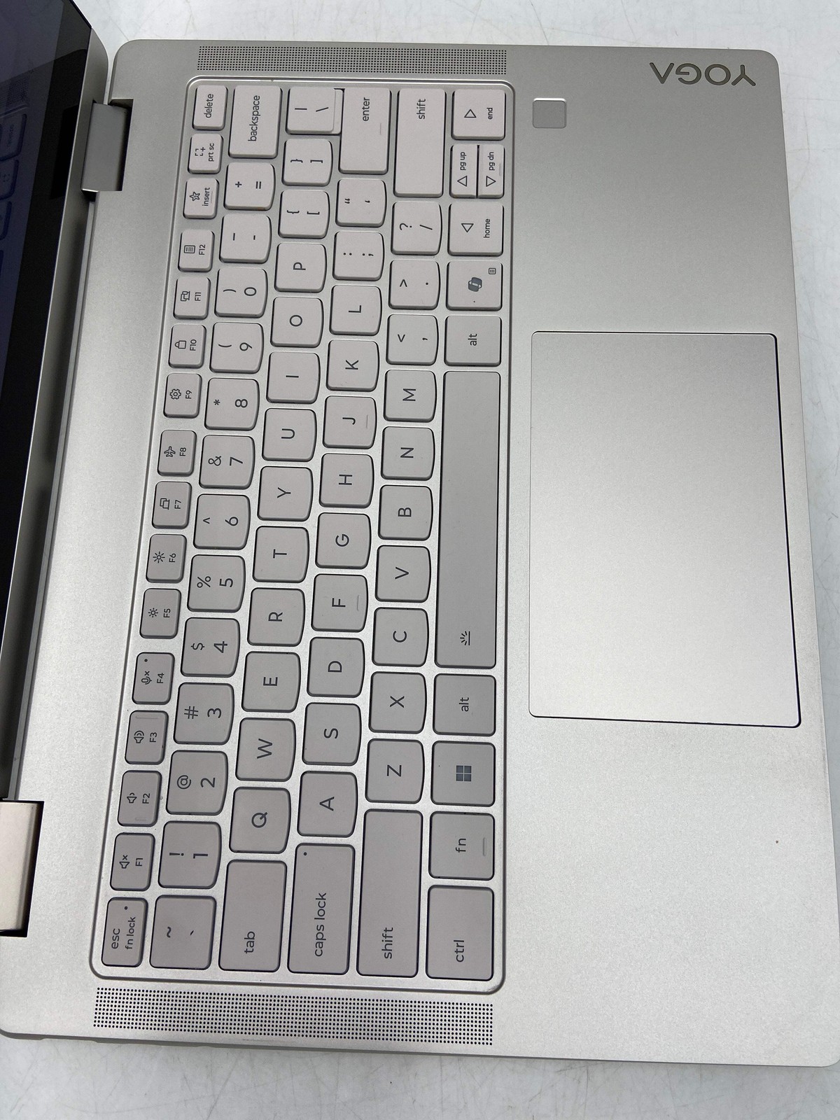 Lenovo Yoga 7 2-in-1 14AKP10 14″ AMD Ryzen AI 5 340 2.0GHz 16GB RAM 512GB SSD AM
