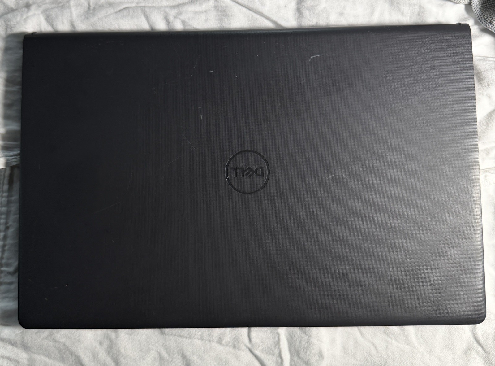 Dell Vostro 3520 i7-1255U 15.6″ Windows 11 Pro Laptop 512GB SSD 16GB RAM