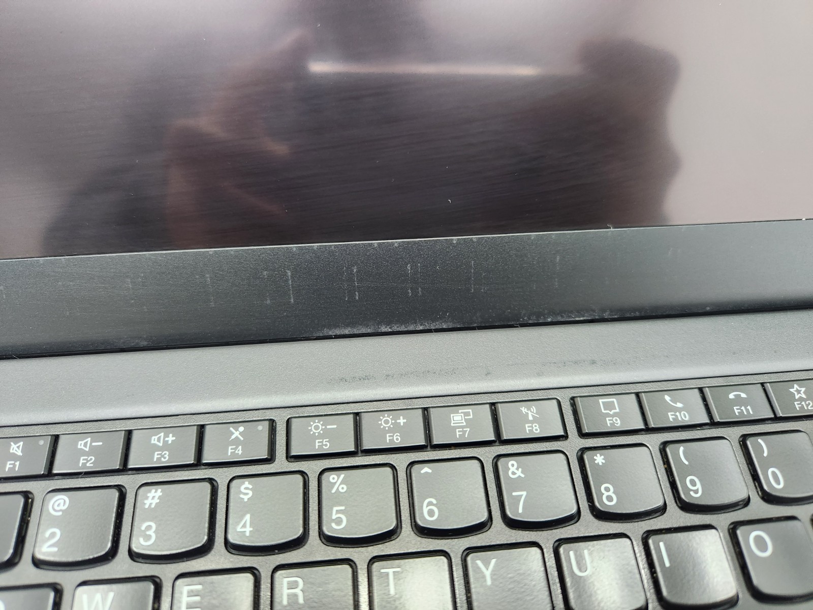 Lenovo ThinkPad X13 Gen 1 13.3″ FHD Touch i7-10610U 1.8GHz 16GB 256GB SSD Win11~