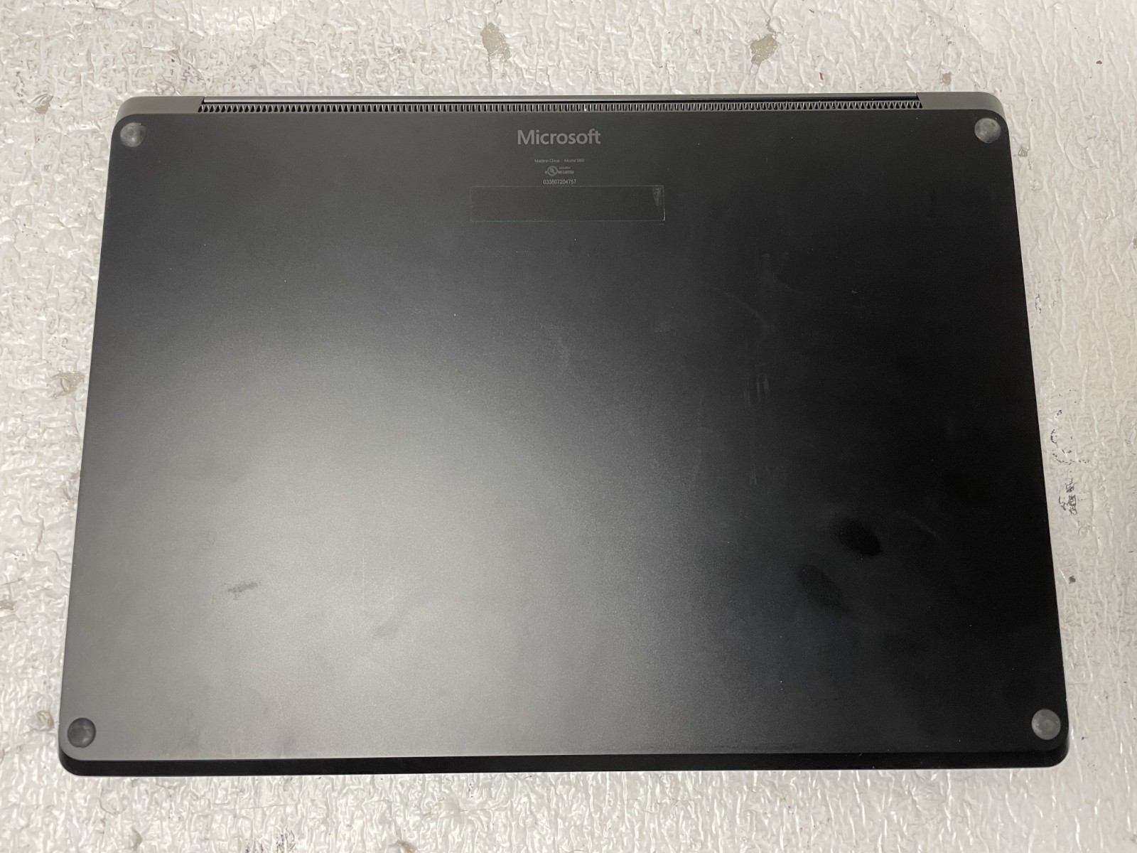 Microsoft Surface 1868 Intel i7-1065G7 @1.30GHz 16GB RAM 256GB SSD Win10Pro READ