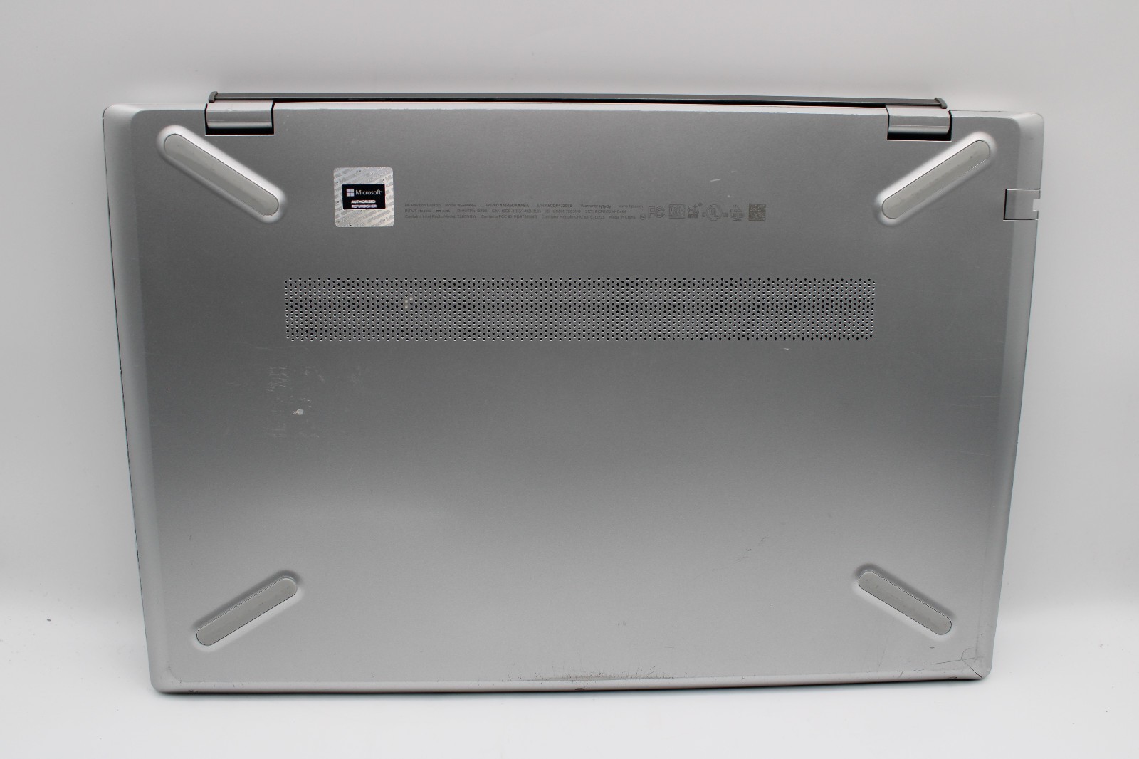 HP Pavilion 15-cs0064st i7-8550U @ 1.8 GHz 16GB RAM 500GB SSD W11H