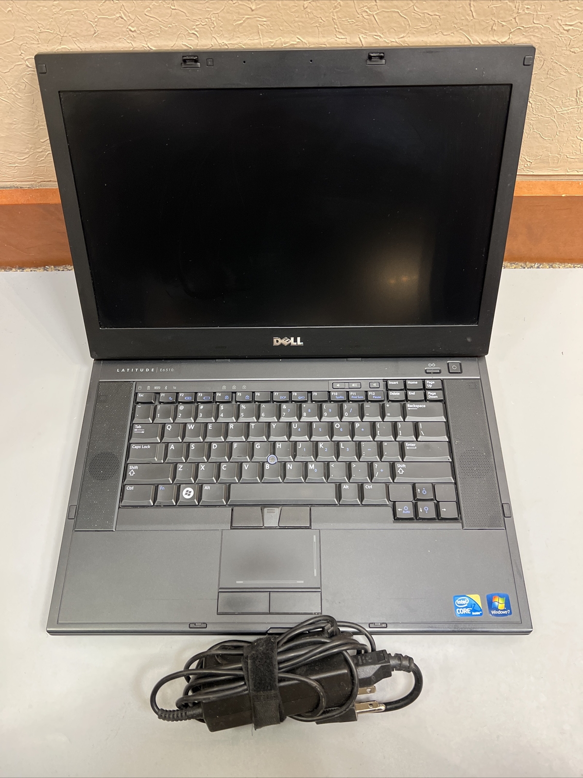 Dell Latitude E6510 15 6″ Core i7 M620 4GB RAM 500GB HDD Wifi NVIDIA BLUETOOTH