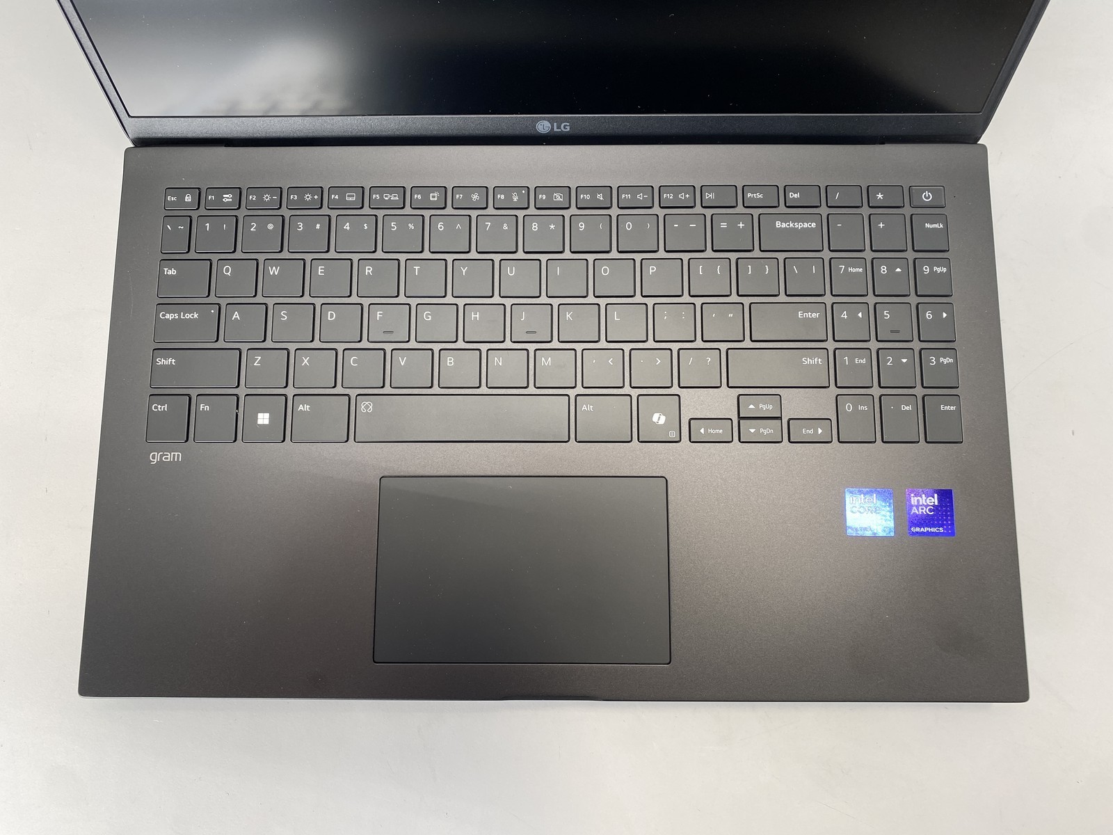 LG Laptop 15Z90T-H.AAB4U1 15.3″ Intel Core Ultra 7 255H 1TB- Gray