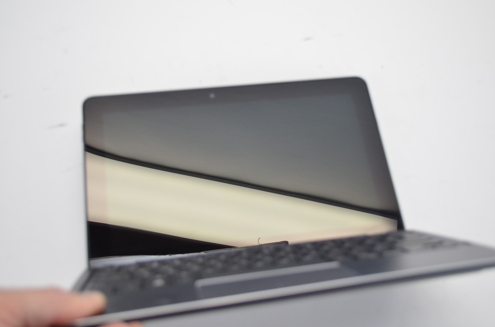 Dell Latitude 5175 2-in-1 PC Tablet Intel Core m5 vPro Won’t Power On