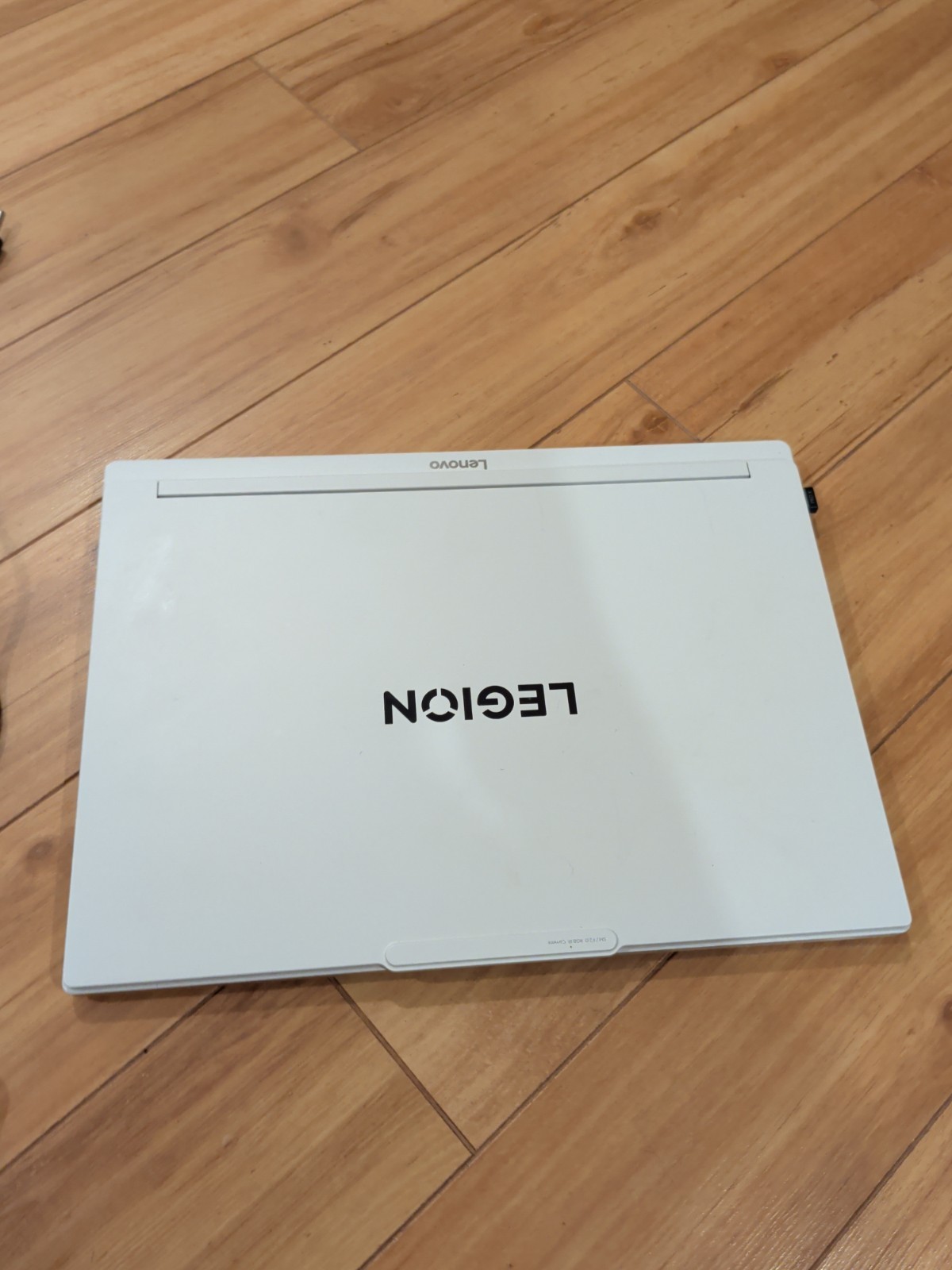 Lenovo Legion 7 16IAX10 16″ WQXGA Ultra 9 275HX 32GB UPGRADED 2TB RTX 5070 W11H