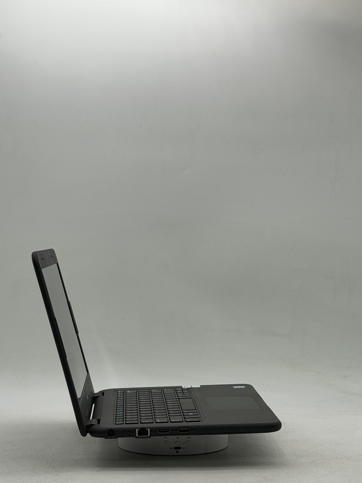 Dell Latitude 3310 13.3in i5-8265U 8GB 256GB NO OS – Read