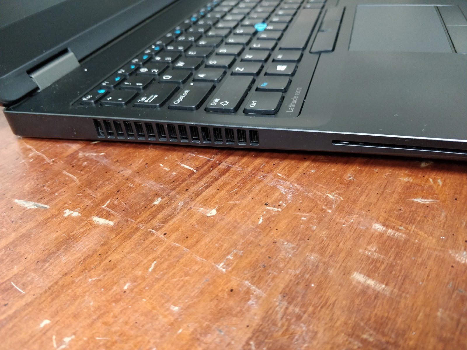 DELL LATITUDE E5570 INTEL CORE I5- 6440HQ@ 2.60GHz 8GB RAMNO DRIVE PARTS 8990