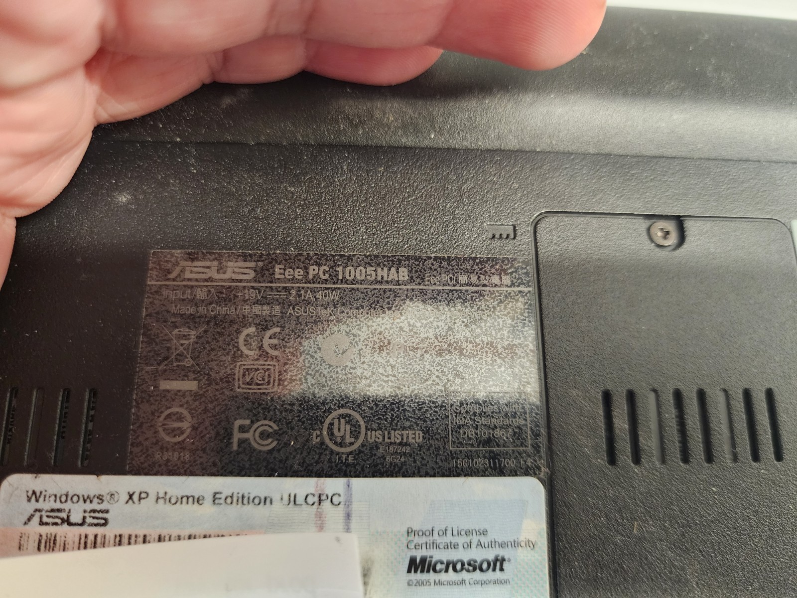 ASUS Eee PC MINI NOTEBOOK 1005HAB BLACK 1G DDR2, ATOM N270, 160gb Hdd