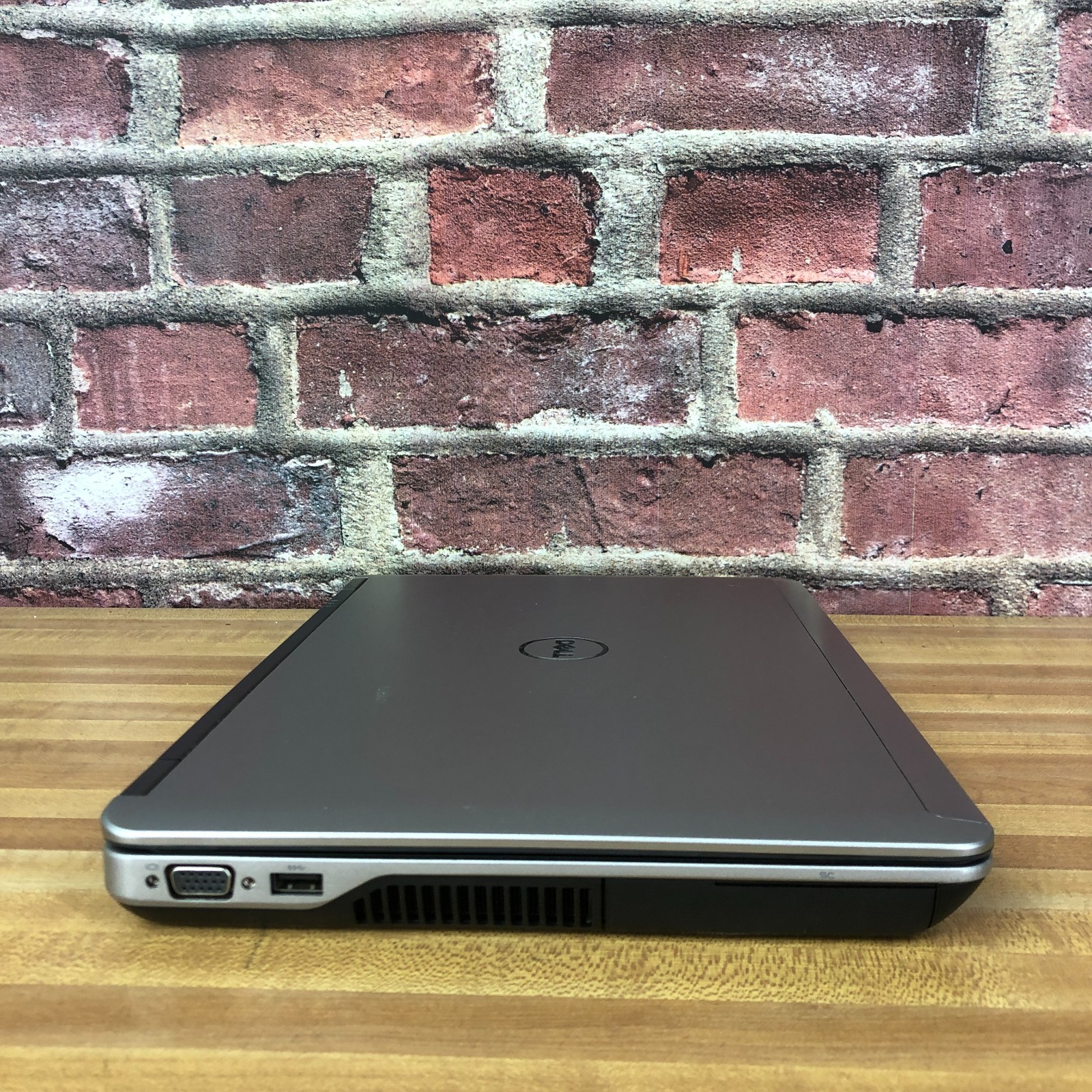 Dell Latitude E6440 Retro Gaming Laptop i5-4310M 2.70GHz 4GB RAM (Windows 7 Pro)