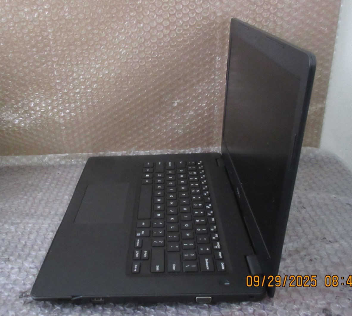 Dell Latitude 3490 Core i5 -7th @ 2.7GHz, 4GB Ram 128GB SSD, W10P – READ DESC.