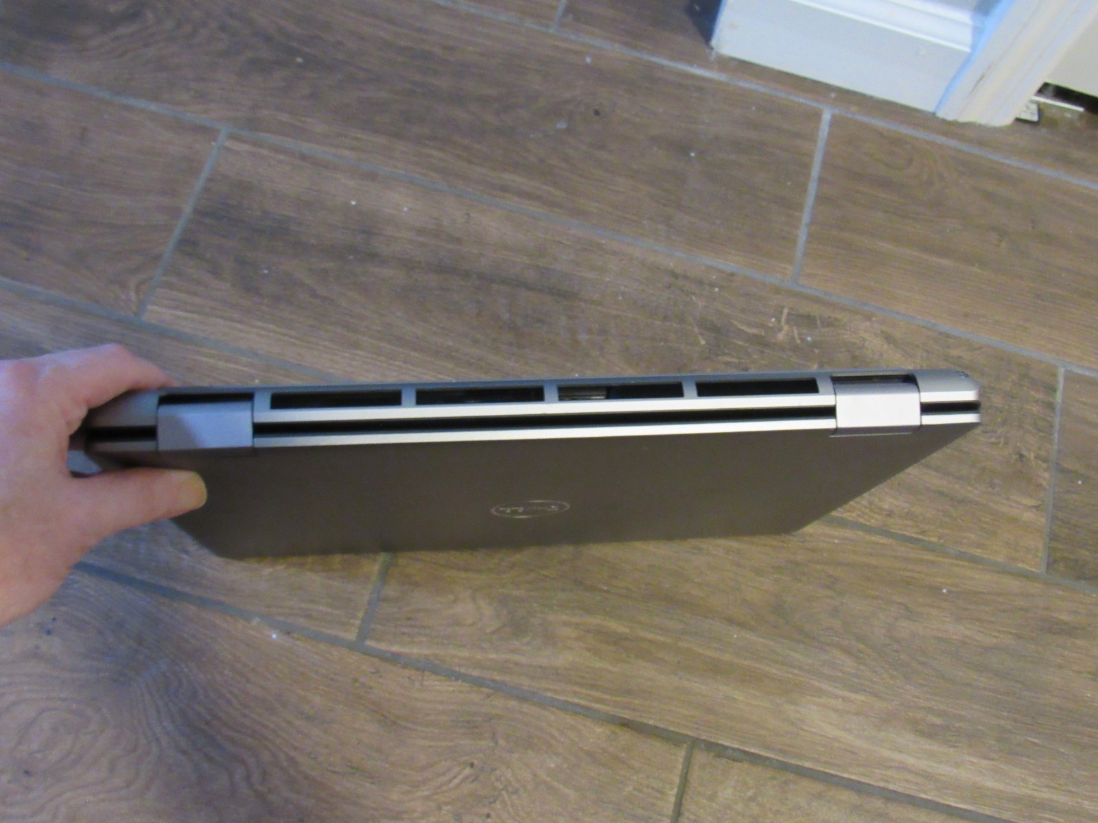 Dell Precision 7680 16″ FHD+ i9 13950HX 13th Gen 16GB CAMM 4TB SSD RTX 4000 Ada