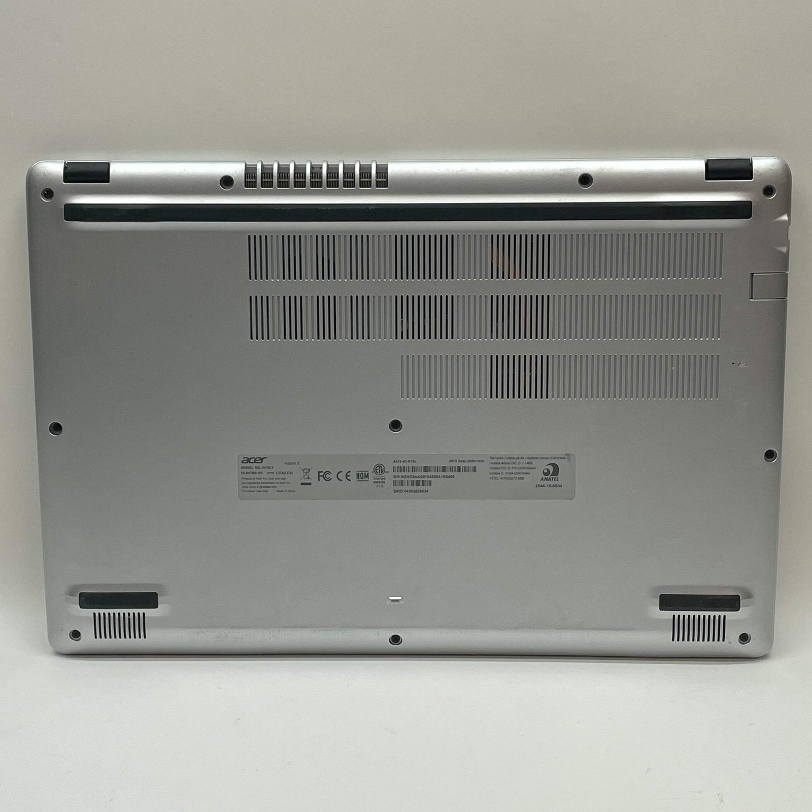 Broken Acer Aspire 5 A515-43 15.6″ Ryzen 3 3200U 2.6GHz 4GB RAM 128GB SSD READ