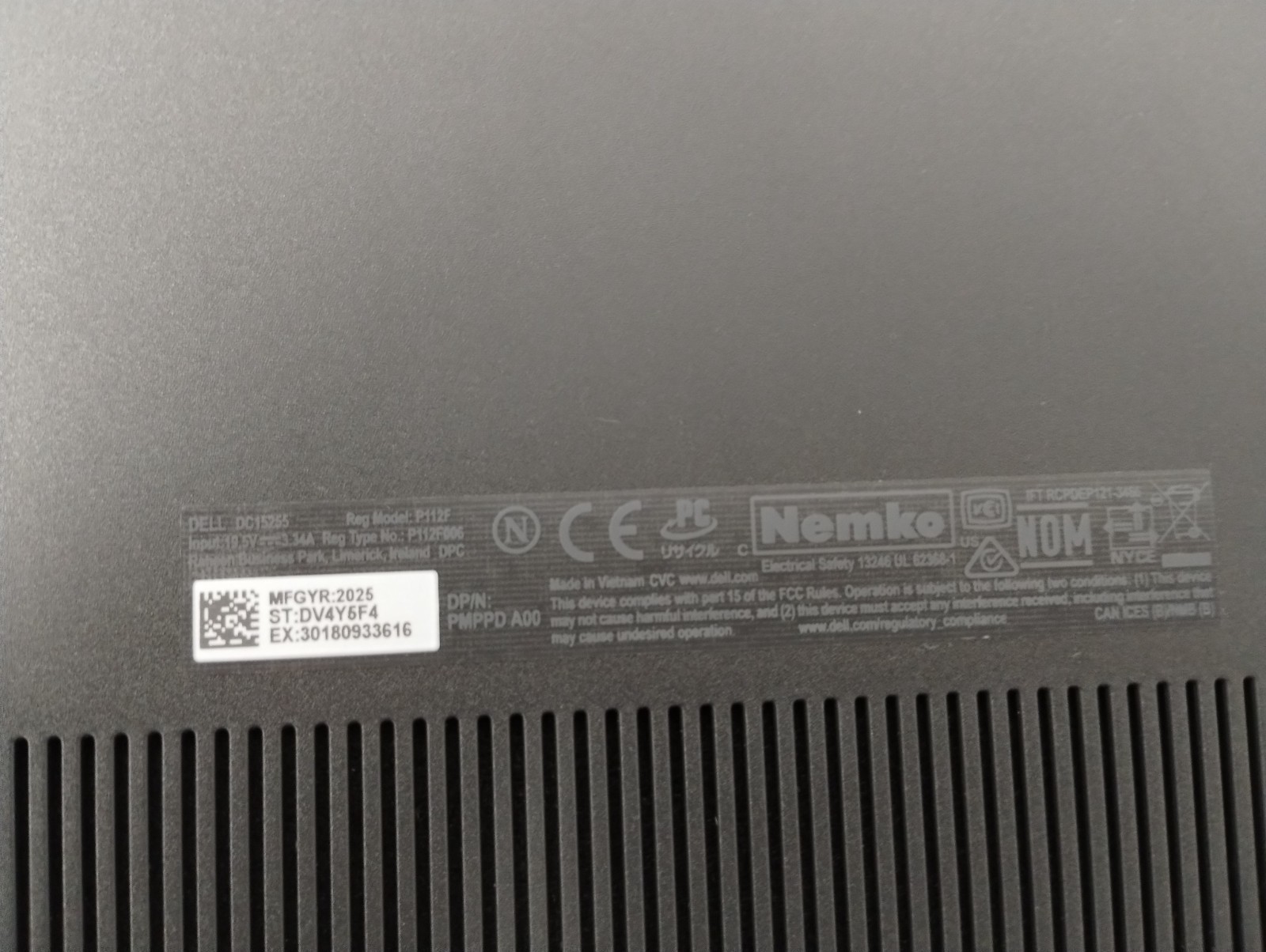 DELL 15 DC15255 G8MK9, AMD Ryzen 7 7730U, 2.00 GHz, 16 GB RAM, 512 GB NVMe SSD