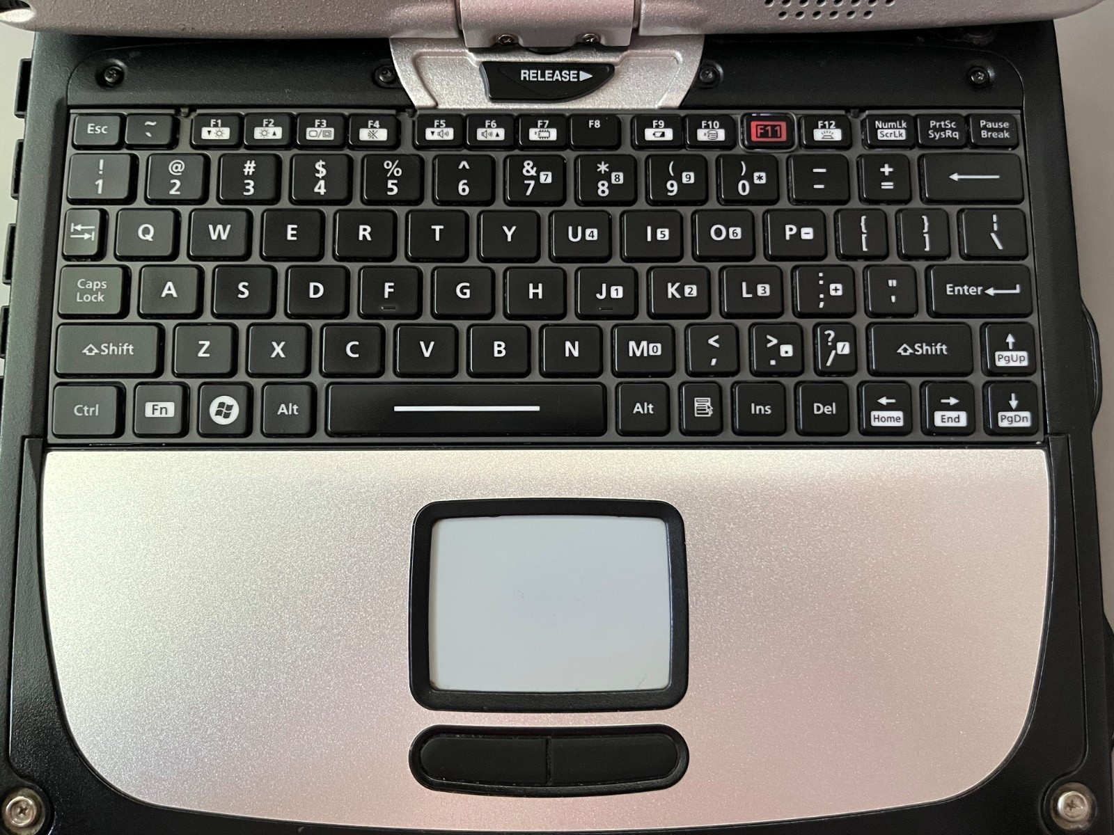 Panasonic Toughbook CF-19 MK1 256GB SSD 8GB RAM Windows 10 Pro