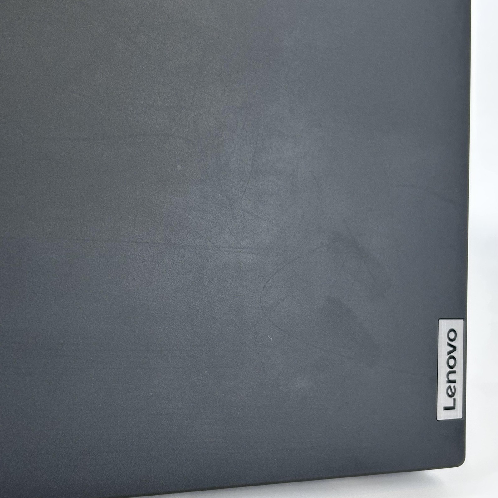 Lenovo ThinkPad T16 Gen 2 Black FHD+ 3.3 GHz Ryzen 7 PRO 7840U 32GB 1TB SSD Good