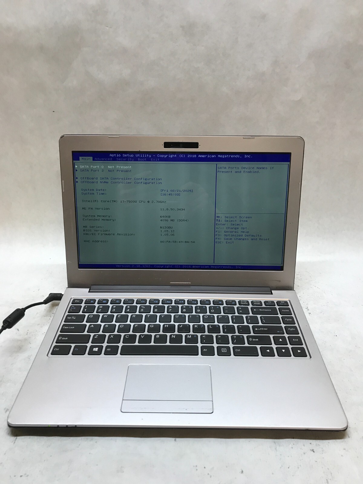 Clevo N130BU 13″ Laptop Intel i7-7500U 2.7GHz 4GB RAM BIOS LOCKED For Parts – DW