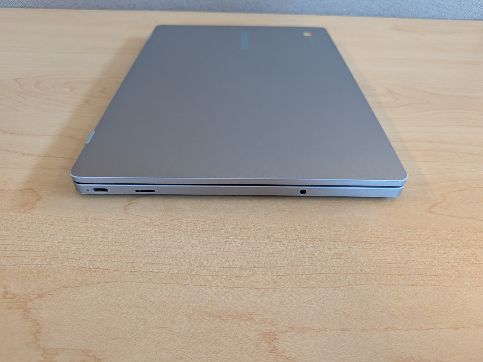 Samsung Chromebook 4 (16GB eMMC, Intel Celeron, 1.10 GHz, 16GB) Laptop – Gray