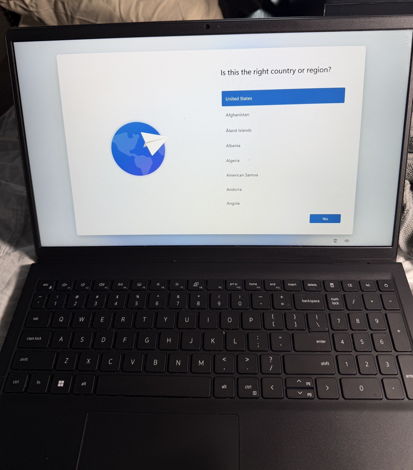 Dell Vostro 3520 i7-1255U 15.6″ Windows 11 Pro Laptop 512GB SSD 16GB RAM