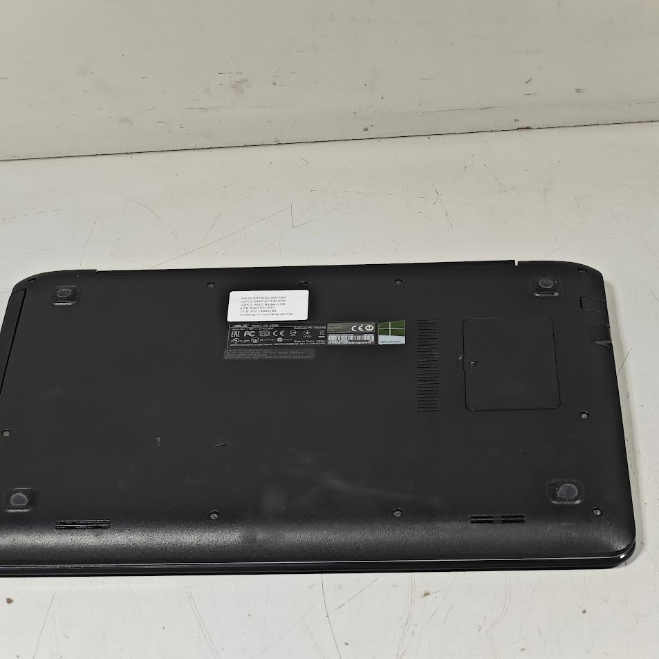 ASUS X555DG-DM051T Laptop – AMD A10-8700P Radeon R6 8GB RAM