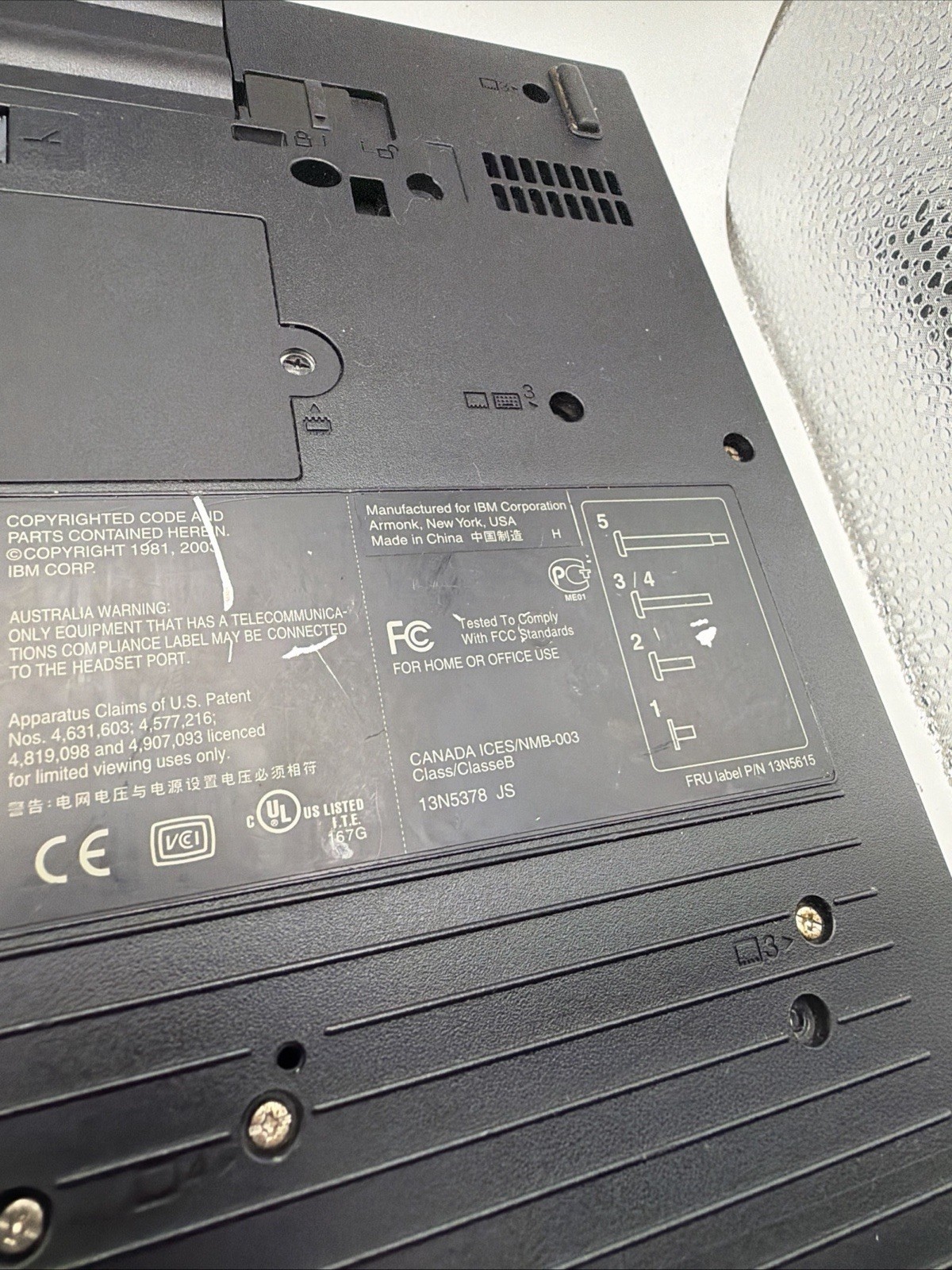 VINTAGE IBM ThinkPad R51 2883 Untested Parts Only