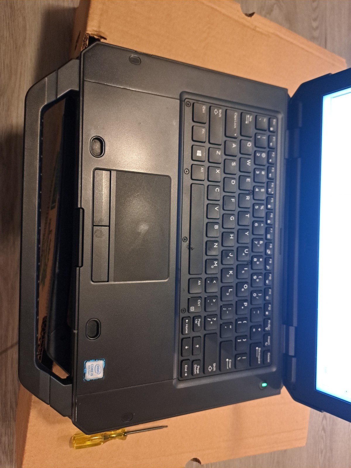Dell Latitude 5420 Rugged 14″ Touchscreen i5-8350U 8GB RAM NO SSD