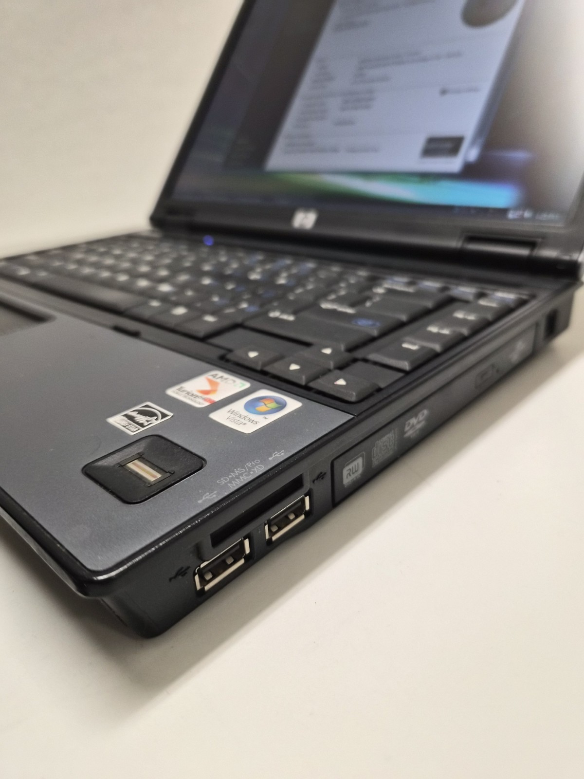 HP Compaq 6515b AMD TURION 64 X2 TL-60 2GB RAM 15.4″ 120GB SSD Vista Business