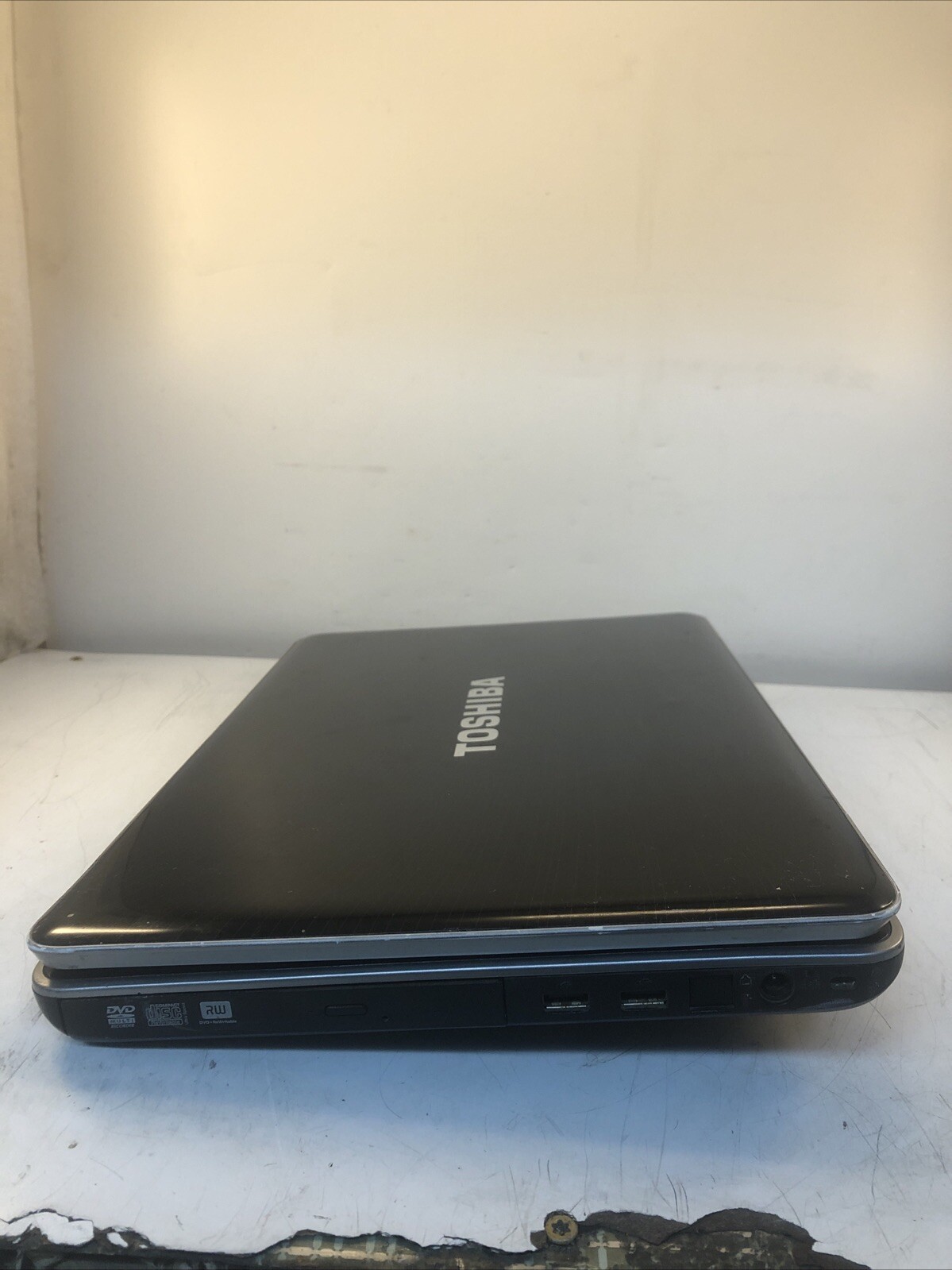 Toshiba Satellite A505-S6005 15.6” / Intel i3 M330 @ 2.13GHz boot to bios no hdd
