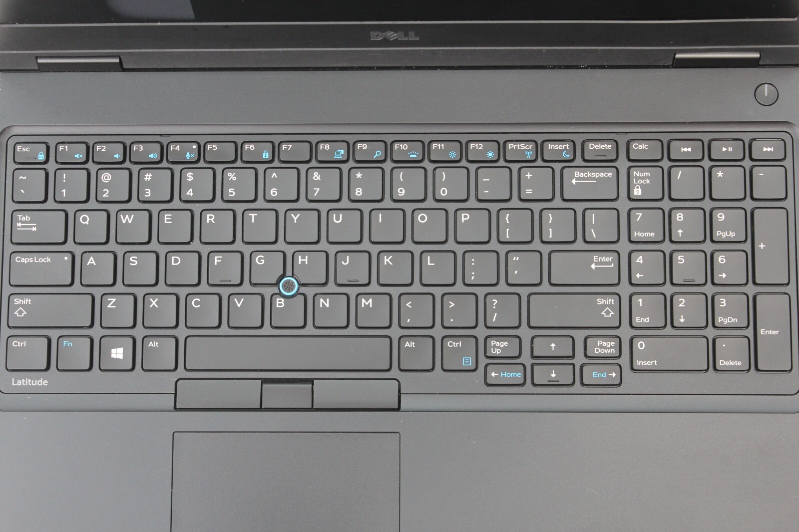 Dell Latitude 5580 i5 15.6″ Laptop No OS, HDD, or Charger #1o-49 See Notes