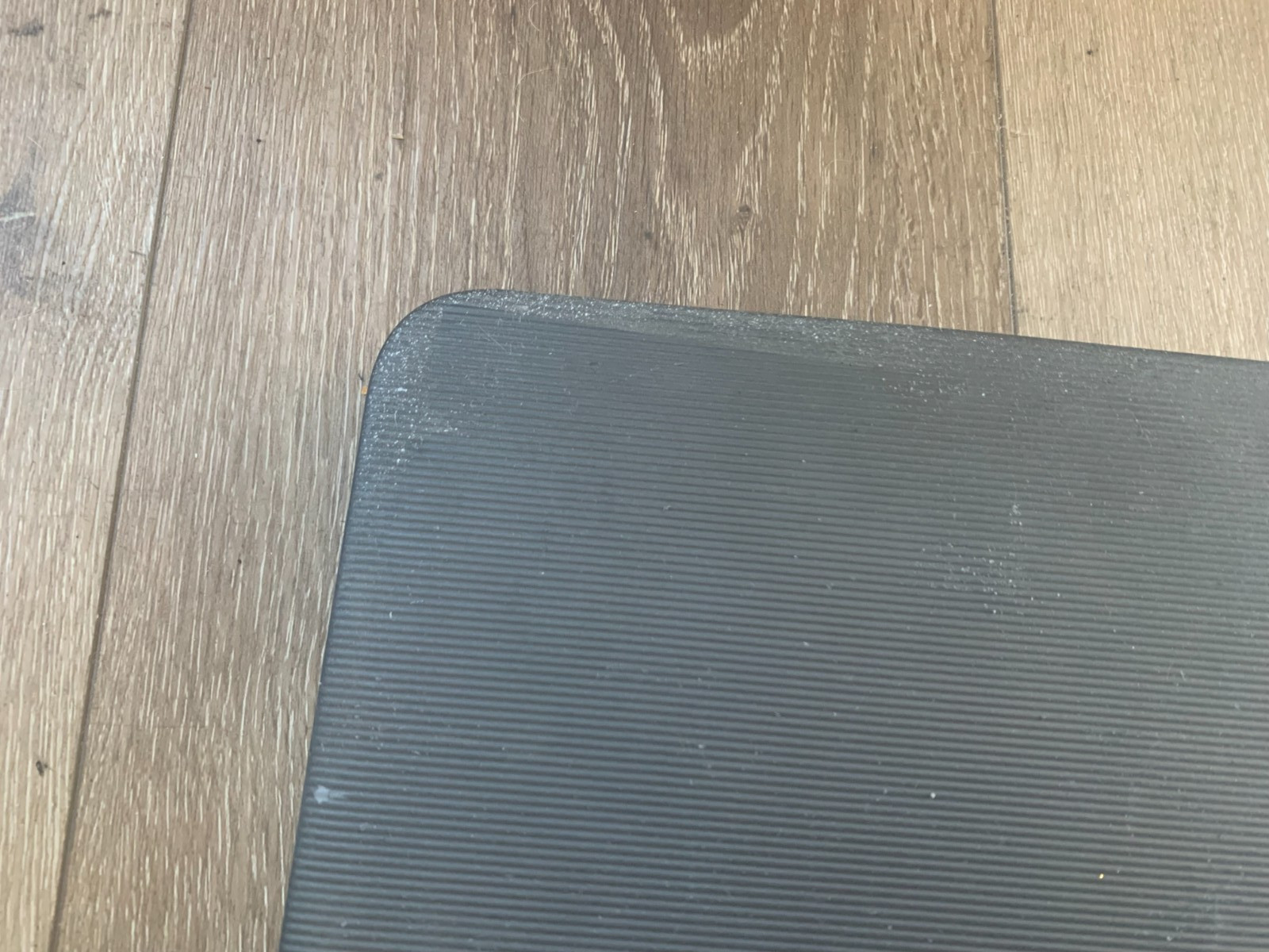 Dell Vostro 1540 15.6″ Core i3 M370 2.40GHz 3GB RAM 500GB HDD Win 10 Pro