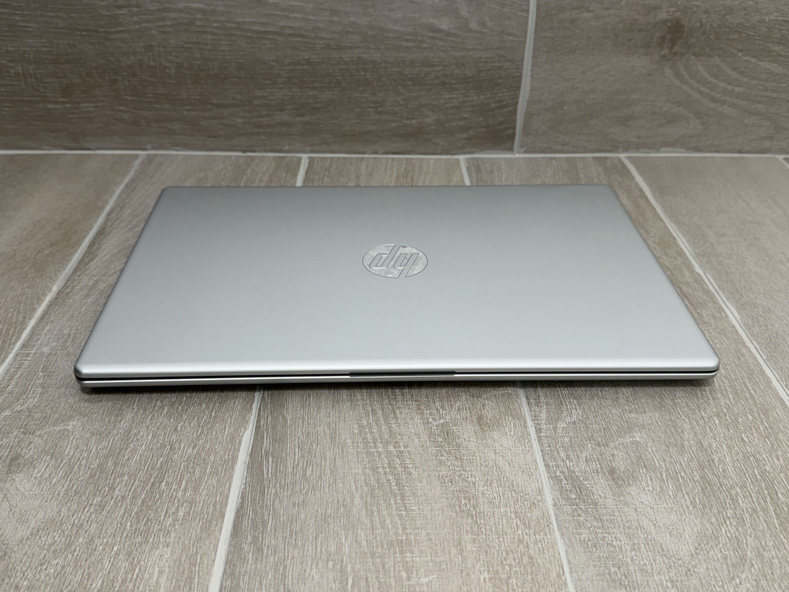 HP Laptop 15-FC0245DX 15.6″ Touch Laptop Ryzen 5 7520U 16GB RAM 256GB NVMe SSD