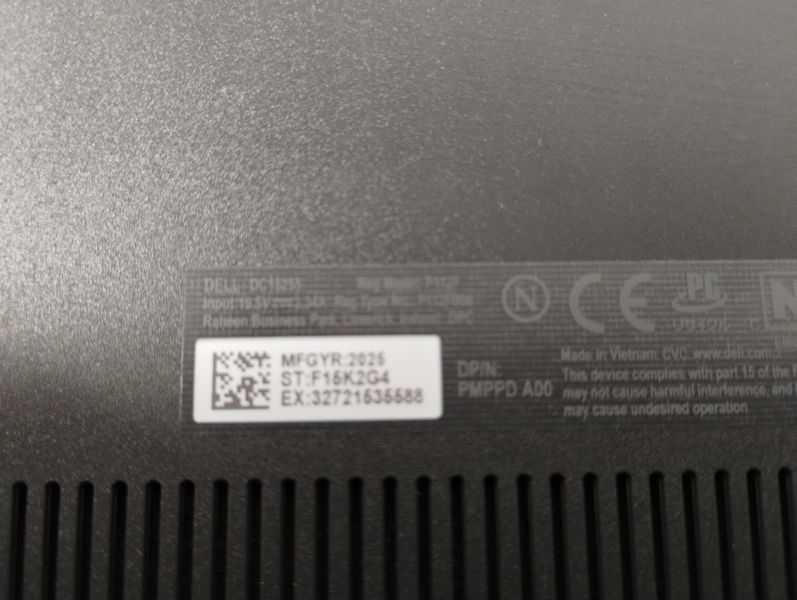DELL 15 DC15255 G8MK9, AMD Ryzen 7 7730U, 2.00 GHz, 16 GB RAM, 512 GB NVMe SSD