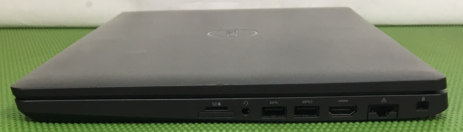 Dell Precision 3540 i5-8365U 16GB Radeon Pro WX 3100 15.6″ TouchScrn – NO OS/SSD