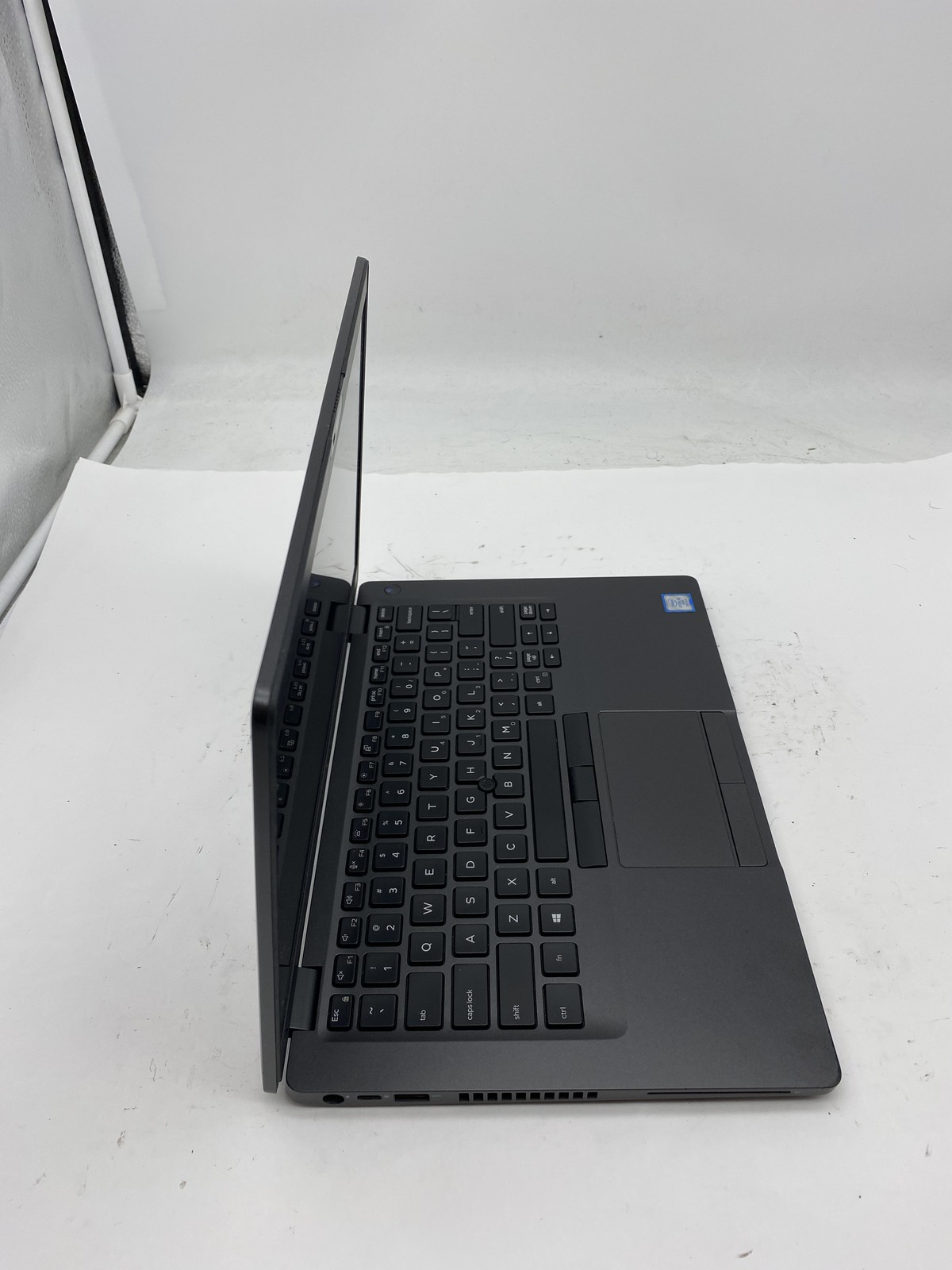 Dell Latitude 5400 Laptop i5 8365U 1.6GHz 8GB RAM 256GB SSD Windows 11 Pro